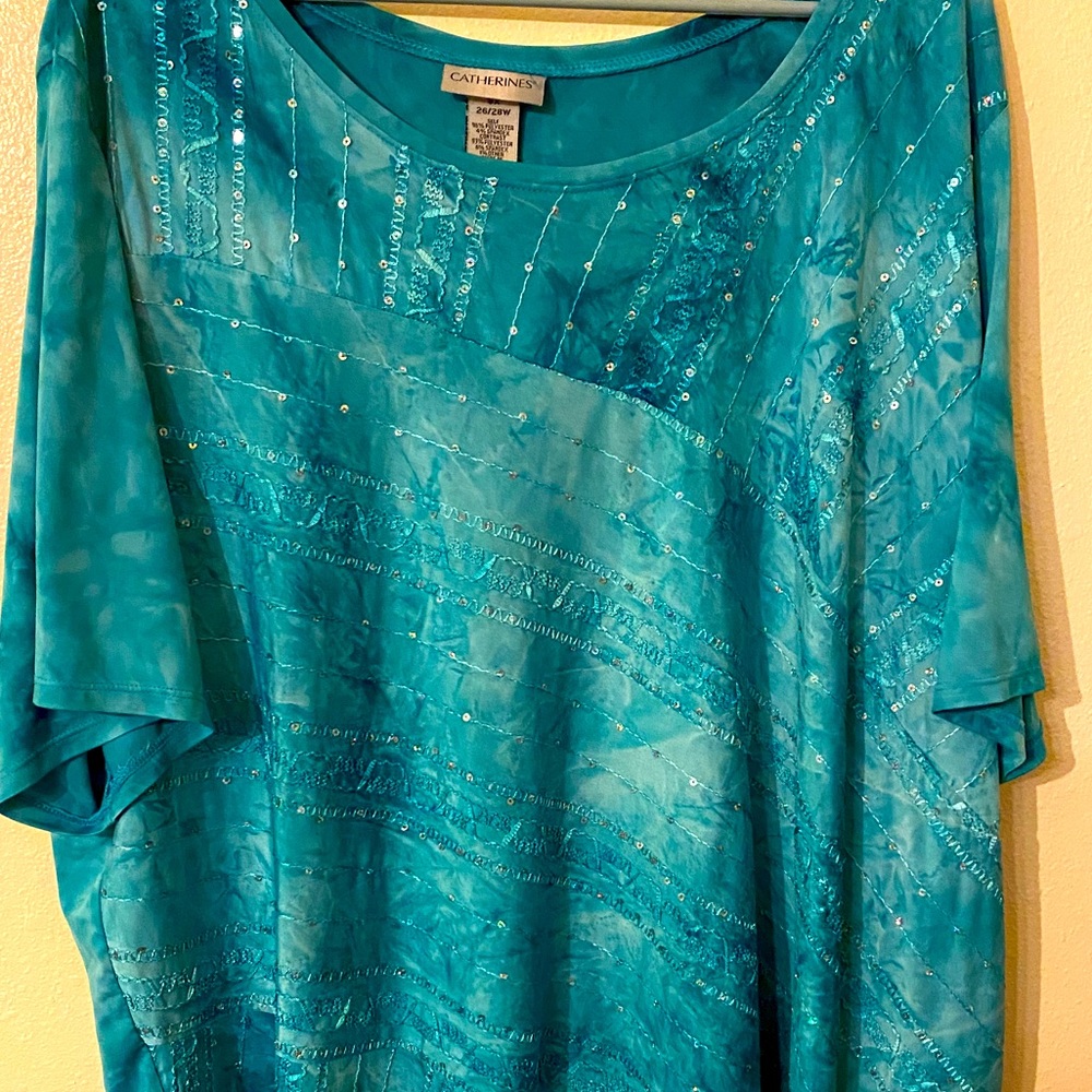 Catherines Top- Beautiful Shades of Blue